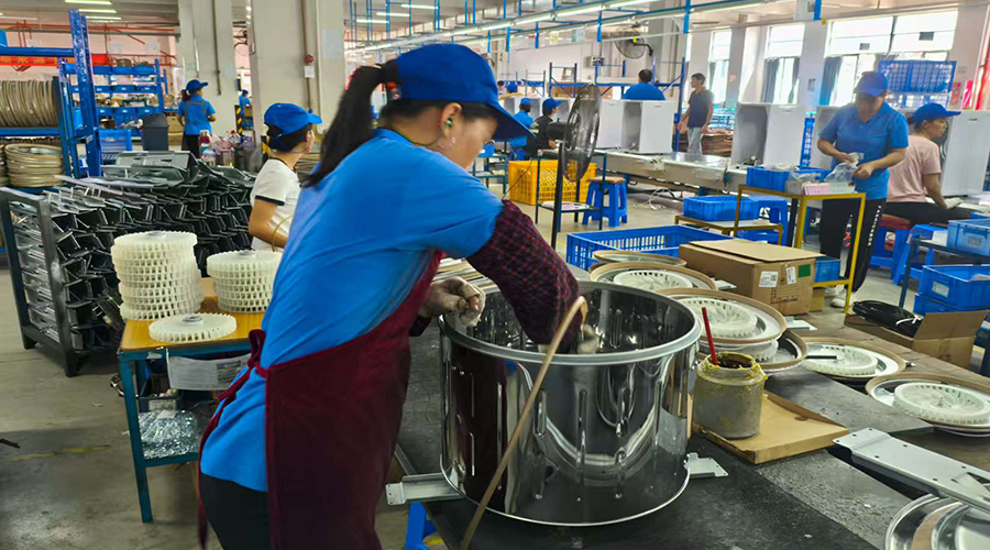 烘干機發(fā)出異響？別慌，我們來幫您