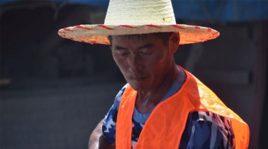 堅守的魅力！金環(huán)電器致敬每一位炎炎夏日下的勞動者！