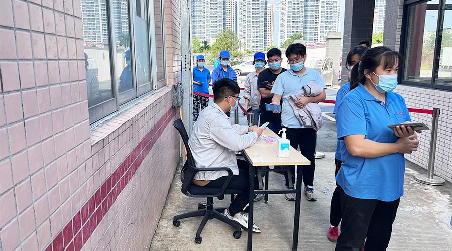 迅速防疫！金環(huán)電器積極配合醫(yī)護人員上門測核酸！